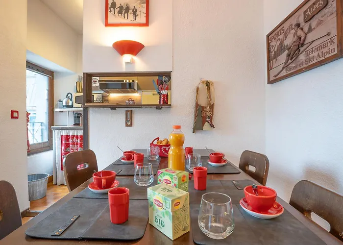 Apartment Le Pavillon-3 By Interhome Chamonix